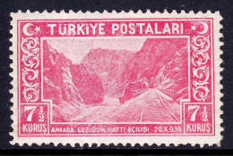 Turkey - Scott #831 - MNH - Typical Patchy Gum - SCV $5.25 - Neufs