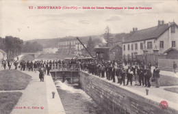 MONTBARD - Entrée Des Usines Métallurgiques, Canal De Bourgogne Belle Animation - Montbard