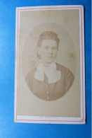 CDV  Cabinet Photo.  Studio Portret Geneologie  De Lacourt Givet - Old (before 1900)