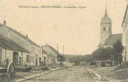 52  Environs De Langres NEUILLY - L'EVEQUE - La  Grand'rue église - Neuilly L'Eveque