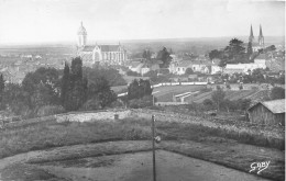 Cholet * Vue Générale Sur La Commune - Cholet