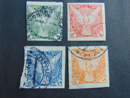 Très Beau Petit Lot De 4 Timbres Non Dentelés De La Même Série Oblitérés - Lots & Serien