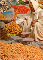 (3 P 36) Middle East Or North Africa ? The Date Merchant - Le Marchant De Dates - Händler