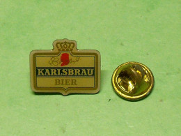 TB7B  / Pin's / Bière : Karisbrau , Bier  ( état ,voir Scan ) - Bière