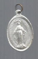 Médaille , Religion ,  JESUS , M , 2 Coeurs, 25 X 15 Mm,  2 Scans - Religione & Esoterismo