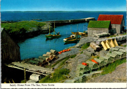 Canada Nova Scotia Coastline Fishing Boats Safely Home From The Sea - Altri & Non Classificati