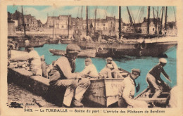 La Turballe * Scène Du Port * L'arrivée Des Pêcheurs De Sardines * Pêche - La Turballe