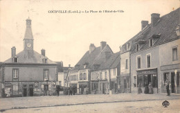 28-COURVILLE- LA PLACE DE L'HÔTEL DE VILLE - Courville