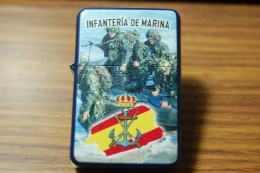 Meche-38. Mechero Imitación Zippo. Infanteria De Marina. Meche-38 - Pirogeni