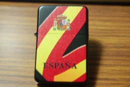 Meche-46. Mechero Imitación Zippo. España. Meche-46 - Pyrogènes