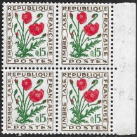 TAXE  -  TIMBRE N° 97    -  FLEUR DES CHAMPS  - BLOC DE 4 - COIN DATE (coté Droit )    -   NEUF  -  1964 - 1960-.... Postfris