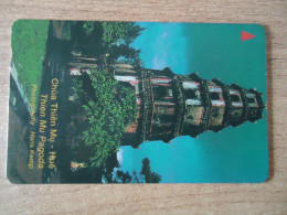 VIETNAM  USED CARDS LANDSCAPES  MONUMENTS - Vietnam