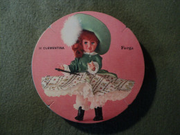 CARTON PUBLICITAIRE DOLLY DO POUPEES FURGA. MODELE CLEMENTINA. ANNEES 1960 / 1970 N° 38 - Dolls