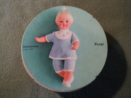 CARTON PUBLICITAIRE DOLLY DO POUPEES FURGA. MODELE PACIUGHINA. ANNEES 1960 / 1970 MODELE N° 2051. - Dolls