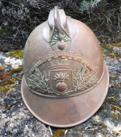 Original WW1 Casque Pompier 1895 Français De BELLOT (seine Et Marne ) - Bomberos