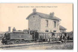 CPA 95 Avernes La Gare Et Le Train Tramway - Avernes