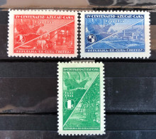 CUBA, Lot Composed Of 3 Old Stamps. *MH, « IV Centenario - Azucar - Cana », 1935 - Oblitérés