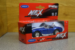 43761 Welly NEX 1965 AC Cobra 427S/C Shelby Scale 1:43 - Welly