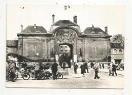 Cp, 94, KREMLIN BICETRE, L'hopital , écrite , Ed. Lablée, Motos - Kremlin Bicetre