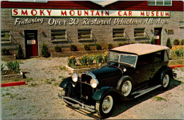 Tennessee Pigeon Forge 1931 Lincoln Sedan Limousine Smoky Mountain Car Museum  - Smokey Mountains