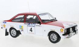 Ford Escort MK II RS 1800 - Marlboro - Ari Vatanen/A. Aho - 1000 Lakes 1977 #4 - Ixo (1:18) - Ixo