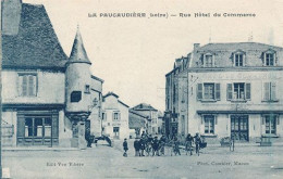 LA PACAUDIERE - RUE HOTEL DU COMMERCE - La Pacaudiere