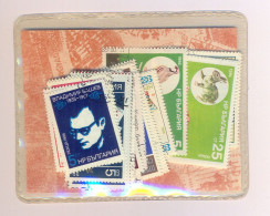 BULGARIA PACKAGE 50 MINT USED DIFFERENT STAMPS WITH SEAL. LOT 2 - Collections, Lots & Series