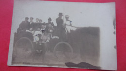 92 CARTE PHOTO BOURG LA REINE  FIACRE TAXIMETRE SUZANNE ET MAURICE ROBERT TAXI COCHER ATTELAGE - Bourg La Reine