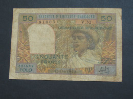 MADAGASCAR  - Cinquante 50 Francs - Institut D'émission Malgache  **** EN ACHAT IMMEDIAT **** - Madagascar