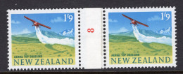 New Zealand 1960-66 Pictorials - Coil Pairs - 1/9 Top Dressing - Colour - 8 - HM - Neufs