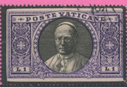 Vaticano - 1939 - Raro Esemplare Della Serie Giardini E Medaglioni Del 1933  Lire 1 Listato A Lutto - Variedades & Curiosidades