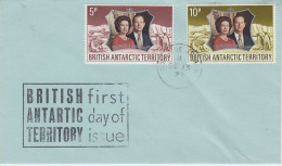 British Antarctic Territory (BAT) Silver Wedding 2v FDC (??) Ca Adelaide Island DEC 13 1972 (58760) - Lettres & Documents