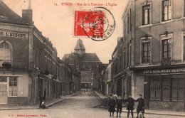 évron - RARE CPA - Rue De La Fontaine - L'église - Café GUILMEAU - Café De L'europe - Evron