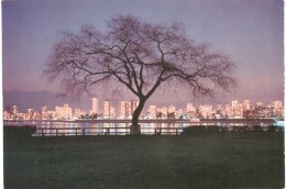 1972 Postcard -  -Vancouver Skyline At Night    From Series 3BC-1 Used - 1953-.... Règne D'Elizabeth II