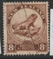 New  Zealand  1935  SG 586  8d  14x14.1/2 Fine Used  - Oblitérés