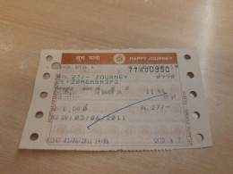 India Old / Vintage - INDIAN Railways / Train Ticket "NORT EASTERN RAILWAY" As Per Scan - Mundo