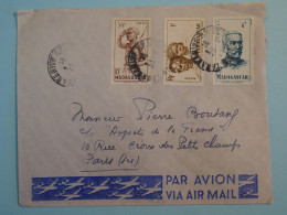 BT6 MADAGASCAR BELLE LETTRE 1951  A PARIS FRANCE+ AFF. INTERESSANT++++ - Cartas & Documentos