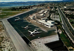 J2405 - NICE - D06 - L'Aéroport De NICE COTE D'AZUR - Cartes Semi Moderne - Luftfahrt - Flughafen