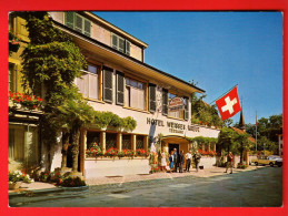 DBB-04 Murten Morat Hotel Weisses Kreuz Belebt. Drapeau Suisse. Jeanneret-Danner, Carte-photo GF NC - Murten