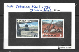 Jamaica Airport And Mining ,MNH - Trucks