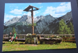Willkommen In Osttirol.  Motiv Auf Der Sternalm Am Schlossberg Zu Lienz - Farbpostkarten Grosshandel Luise Rubner, Lienz - Lienz