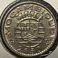 Moeda Moçambique Portugal - Coin Moçambique - 2$50 Escudos 1965 - MBC ++ - Mozambico