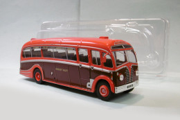 Ixo / Hachette - Autobus Autocar AEC REGAL III DORSAL FIN Soudley Valley Neuf 1/43 - Ixo