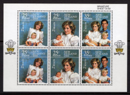 New Zealand 1985 Health - Princes Williamd & Harry MS MNH (SG MS1375) - Neufs