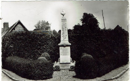 C - CPA - 60 - ESTREES SAINT DENIS - Monument Aux  Morts - Estrees Saint Denis