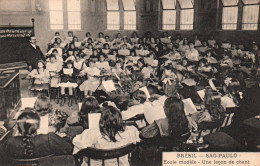 Sao Paulo - école Modèle - Une Leçon De Chant - Brésil Brazil - School - São Paulo