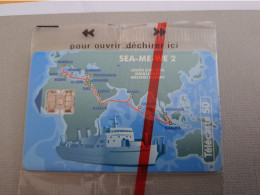 FRANCE/FRANKRIJK   CHIPCARD / 50 UNITS/ SEA-ME-WE2/ BOAT/    MINT IN WRAPPER     WITH CHIP     ** 13636** - Mobicartes (GSM/SIM)