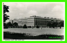 MIDDLESEX, UK - HAMPTON COURT FROM SOUTH EAST - PHOTOCHROM - - Middlesex