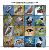 CENTRAL AFRICAN 2023 - SHEET 16V - BIRDS OWLS DOVES DUCK PARROT OSTRICH SECRETARY BIRD EAGLE PELICAN FALCON HAWK - MNH - Climbing Birds