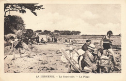 La Sennetière , La Bernerie * Baigneurs * Villageois - La Bernerie-en-Retz